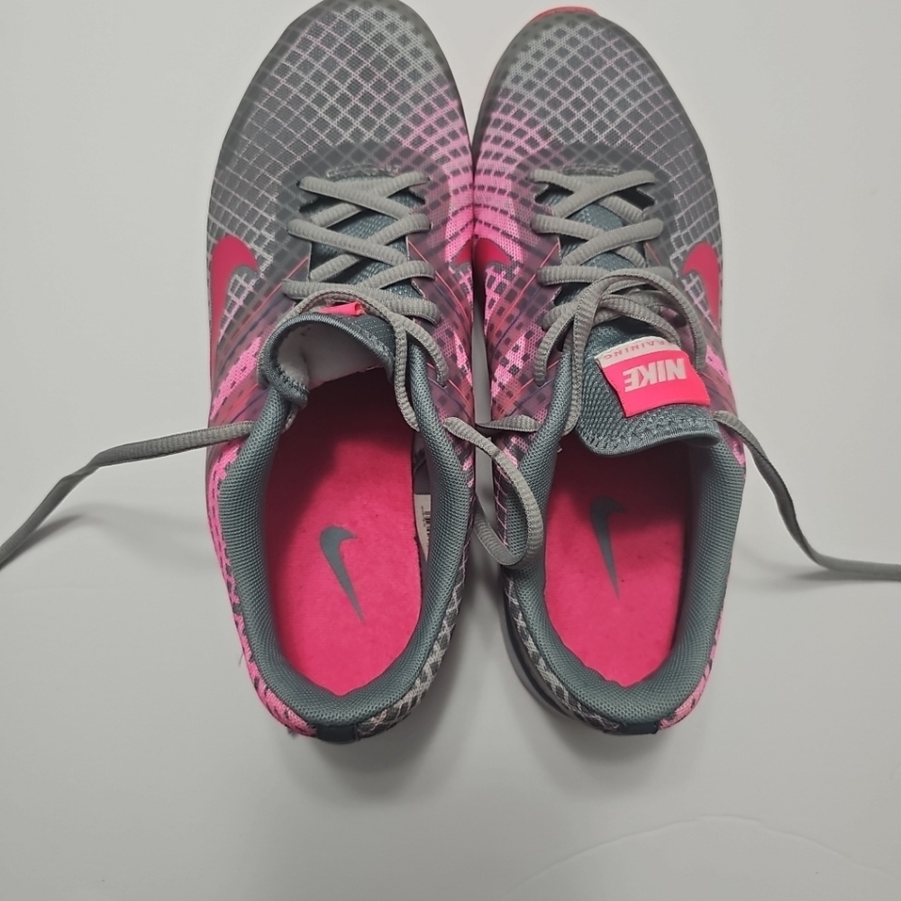 Nike Dual Fusion TR2 Print Running Shoes Size 9.5 Preowned